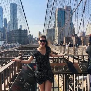 Meet your Posher, Jenna